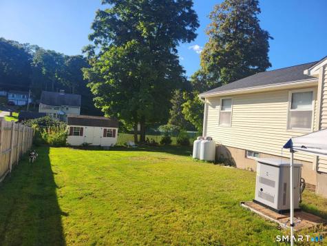 4 Moser Drive Rocky Hill CT 06067