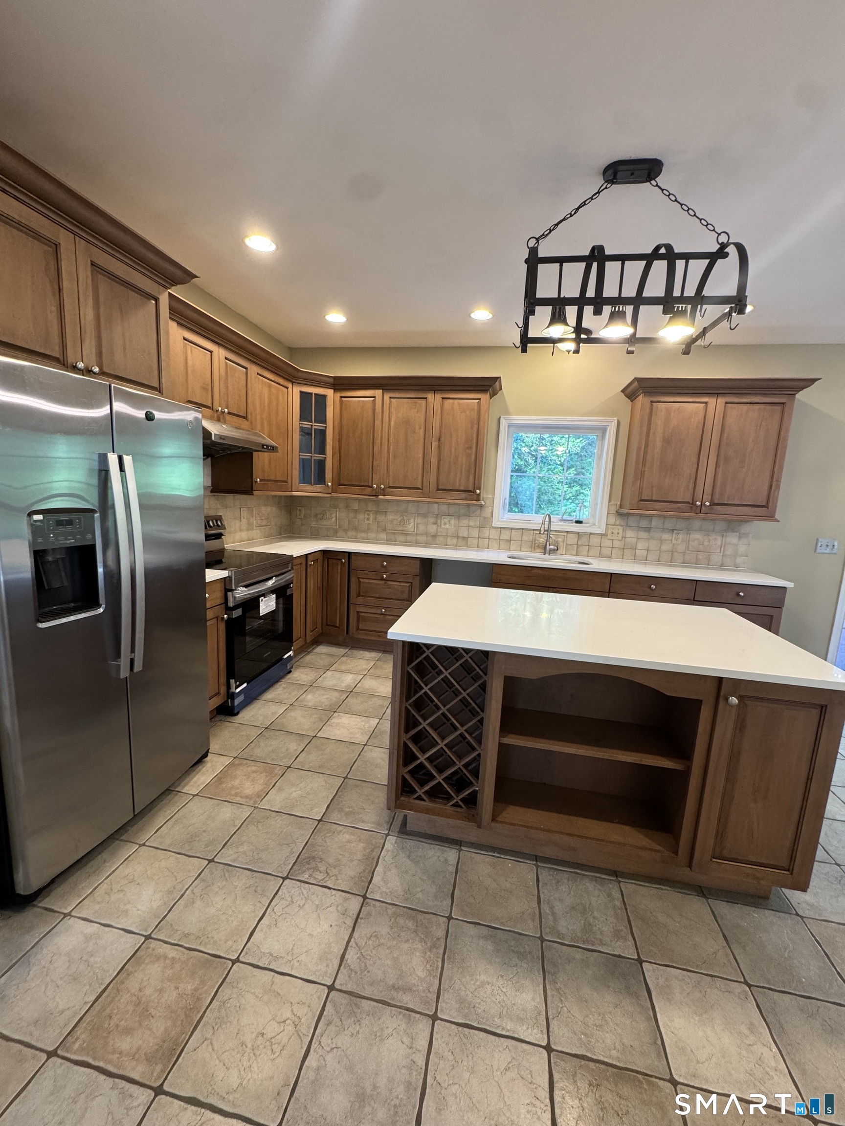 52 Middle Road Preston CT 06365