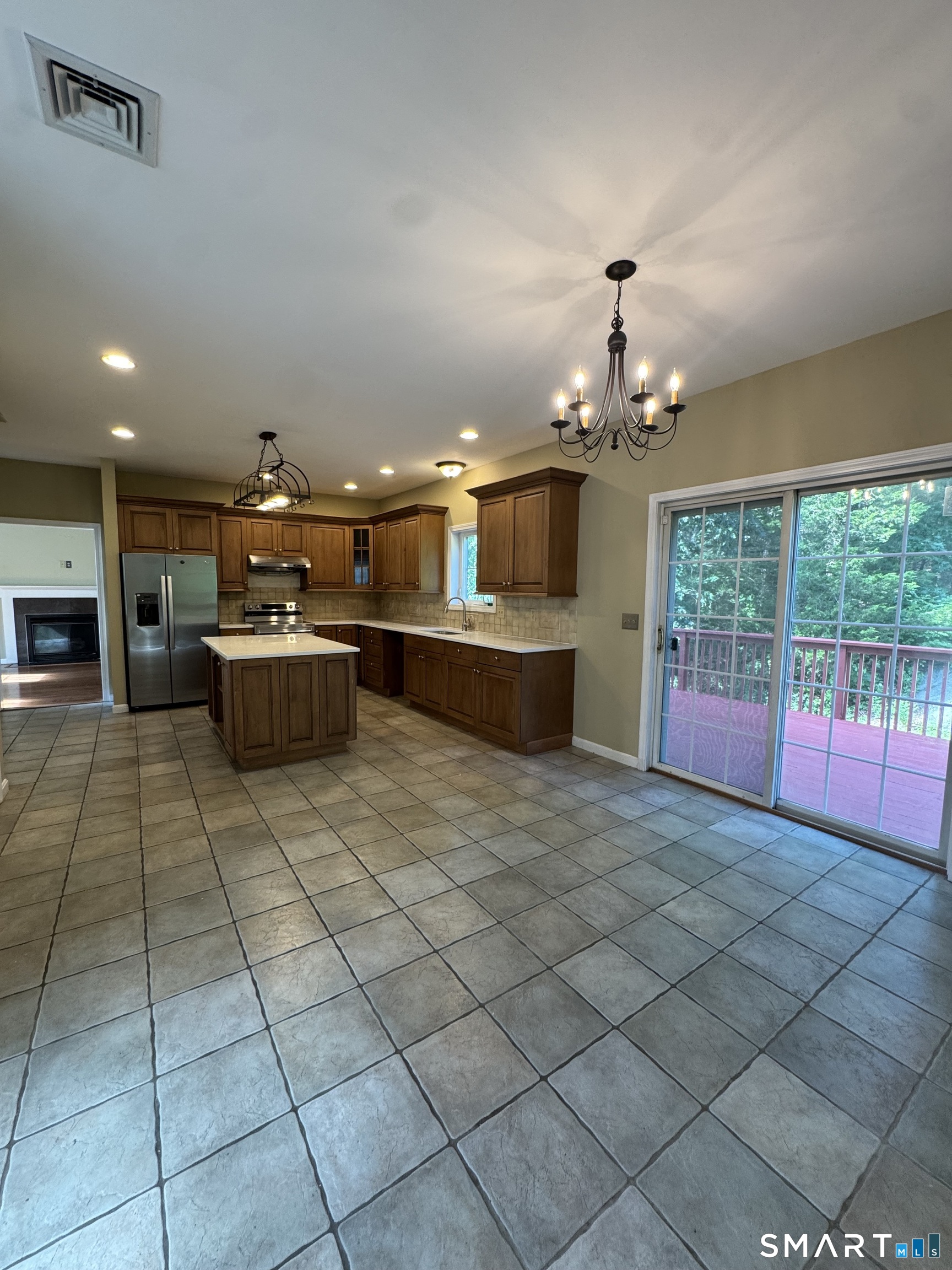 52 Middle Road Preston CT 06365