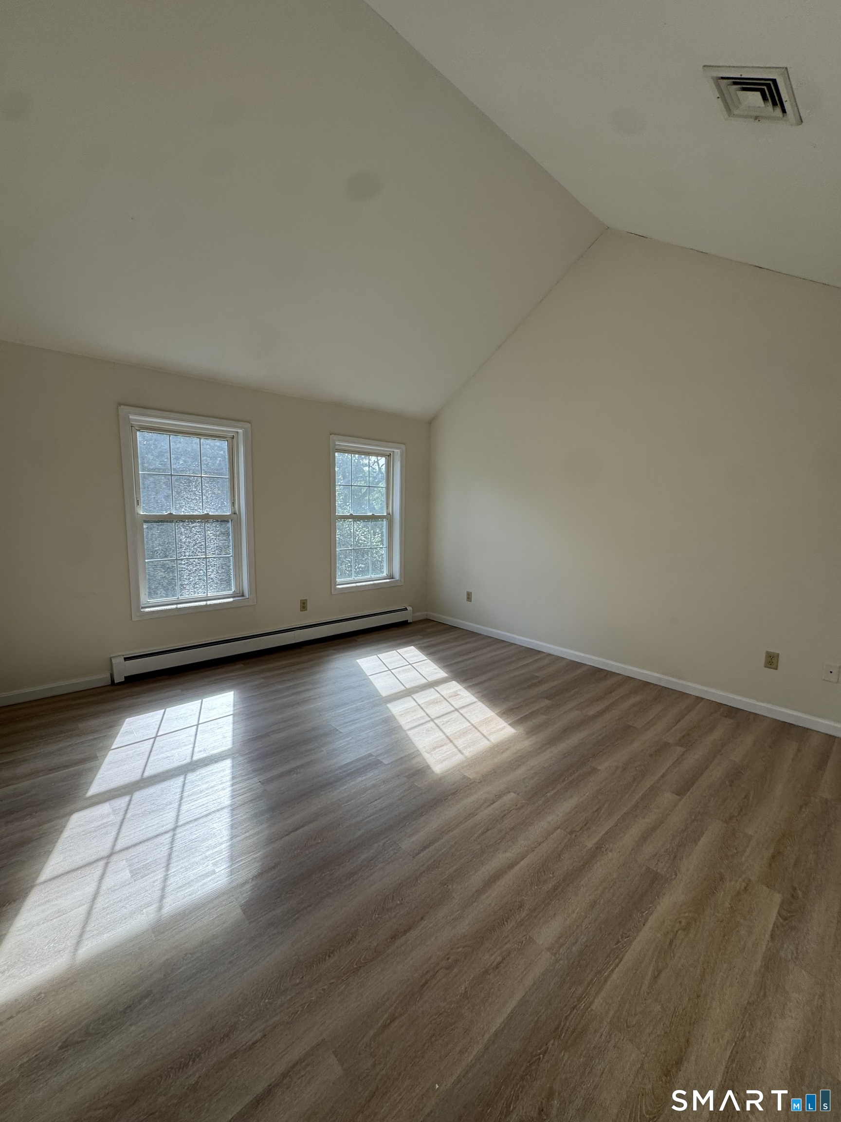 52 Middle Road Preston CT 06365