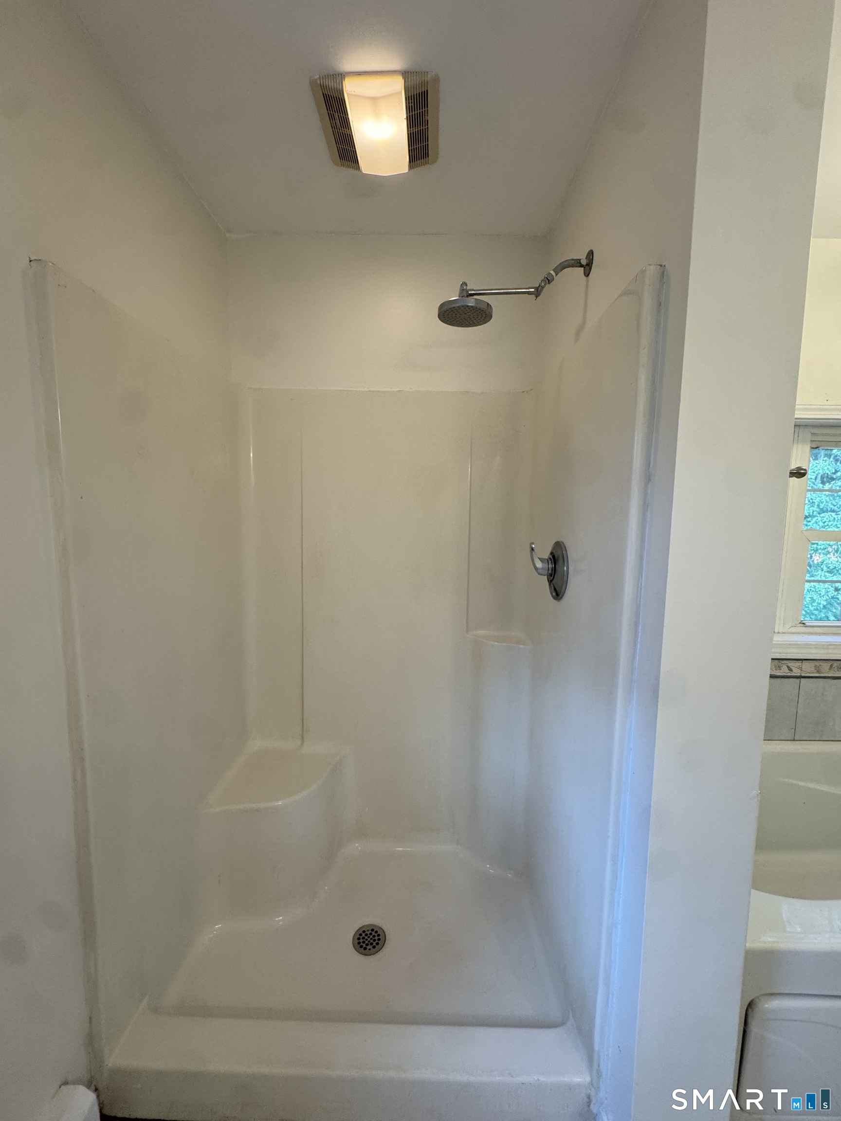 52 Middle Road Preston CT 06365