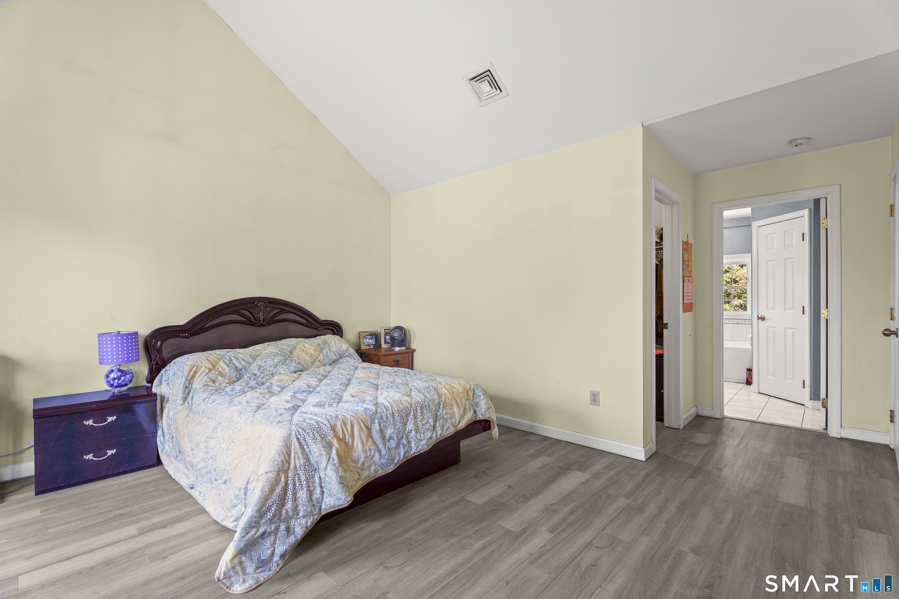 52 Middle Road Preston CT 06365