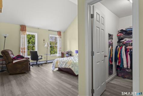 52 Middle Road Preston CT 06365