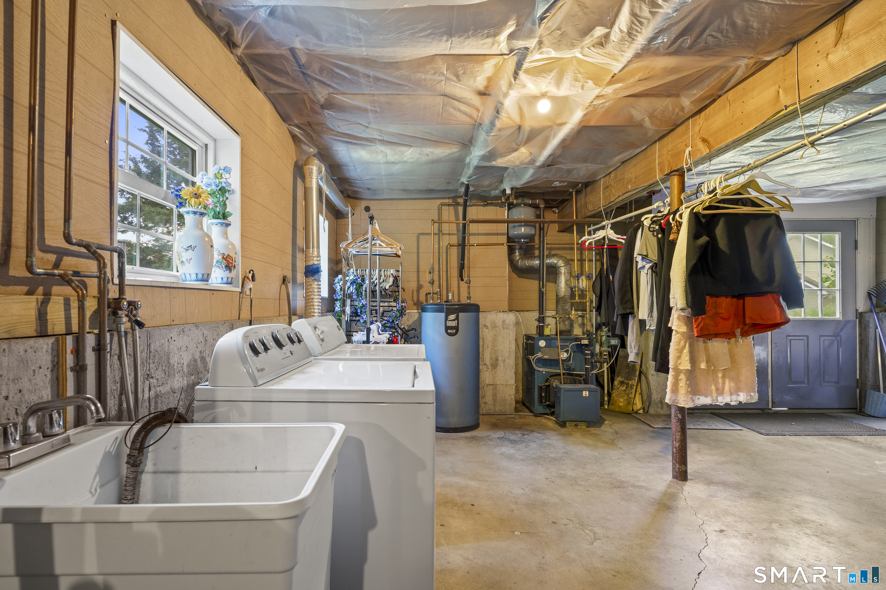 52 Middle Road Preston CT 06365