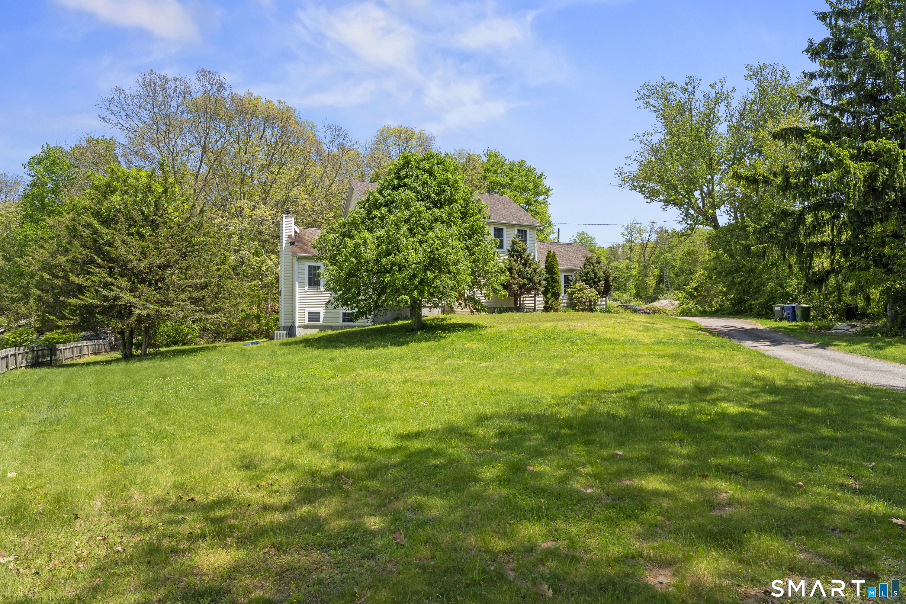 52 Middle Road Preston CT 06365