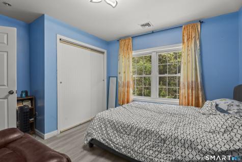 52 Middle Road Preston CT 06365