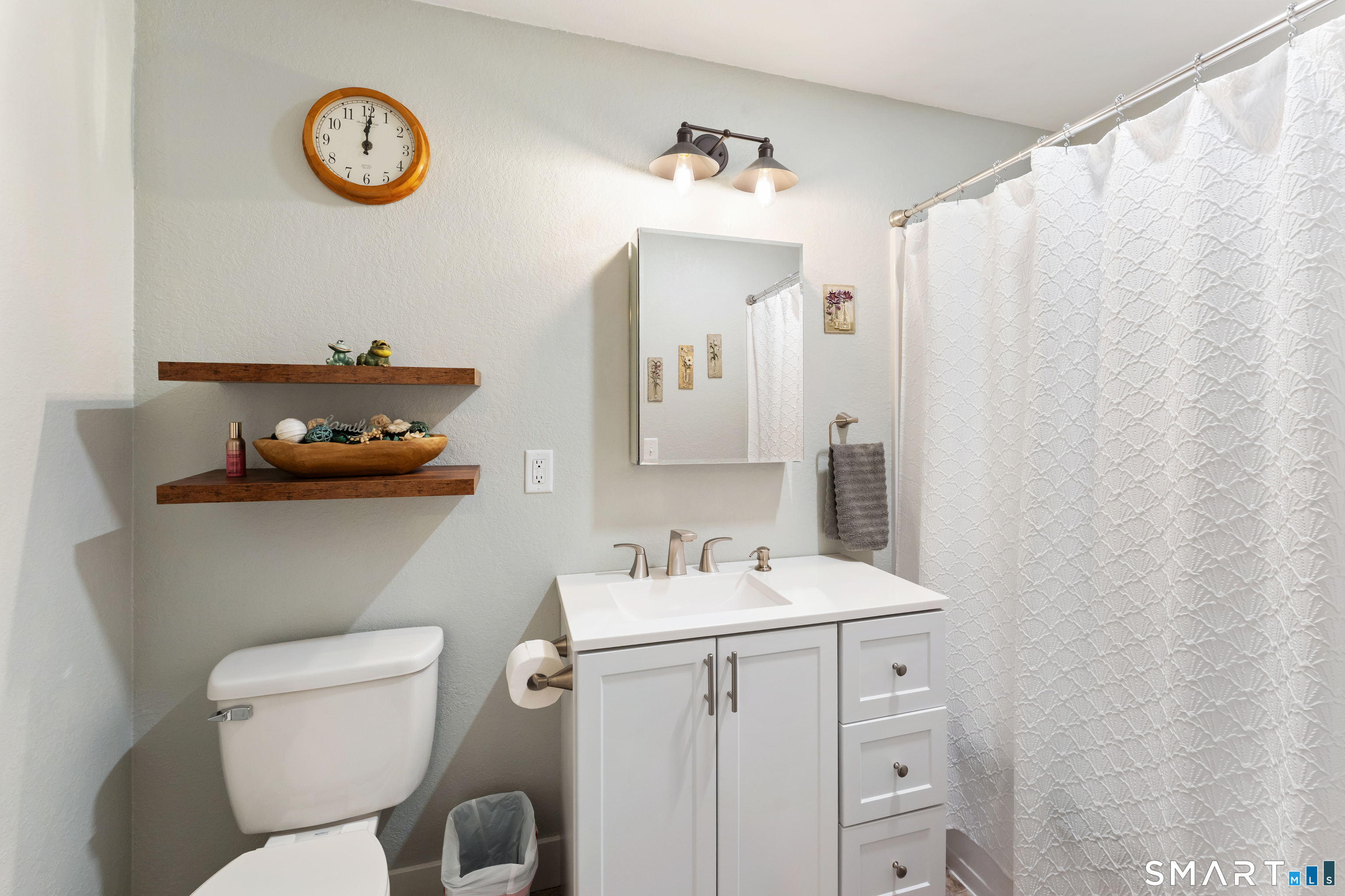 22 Barber Street Putnam CT 06260