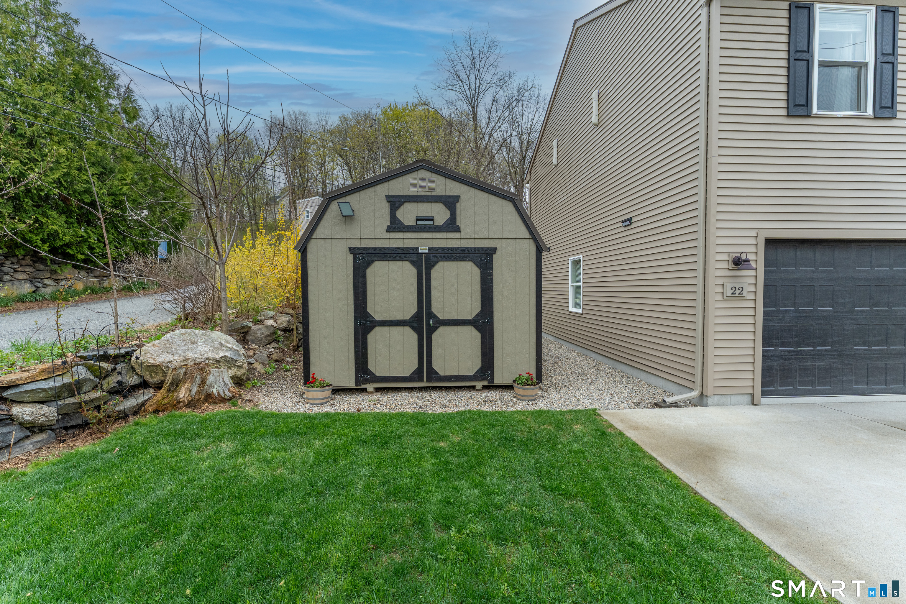 22 Barber Street Putnam CT 06260