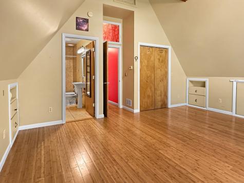 301 Bell Street Middletown CT 06457