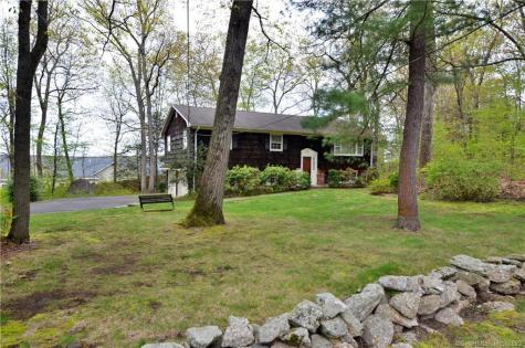 9 Cedar Hill Road Newtown CT 06470