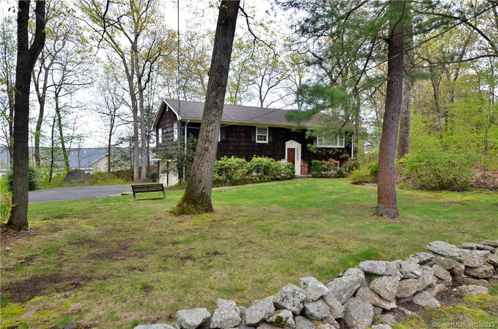 9 Cedar Hill Road Newtown CT 06470