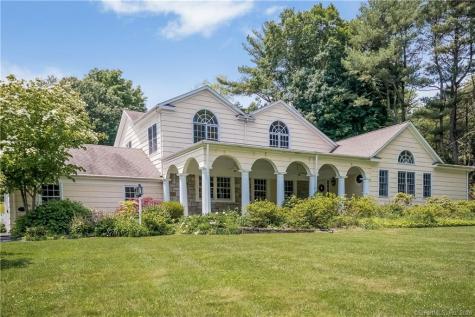 1573 Bronson Road Fairfield CT 06824