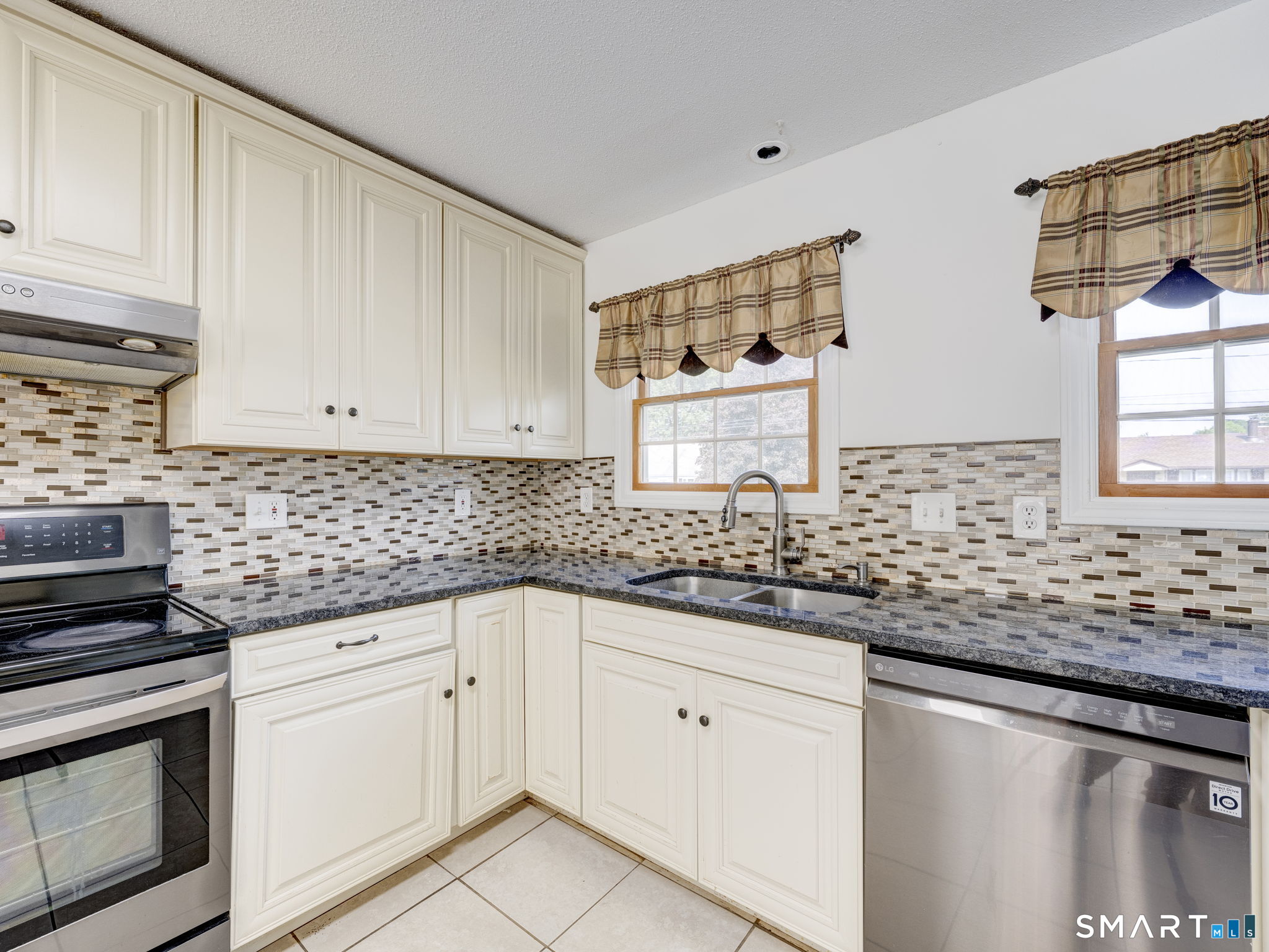 29 Fenwood Avenue West Hartford CT 06110