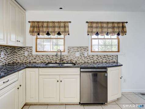 29 Fenwood Avenue West Hartford CT 06110