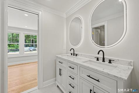 203 Wildflower Lane Fairfield CT 06824