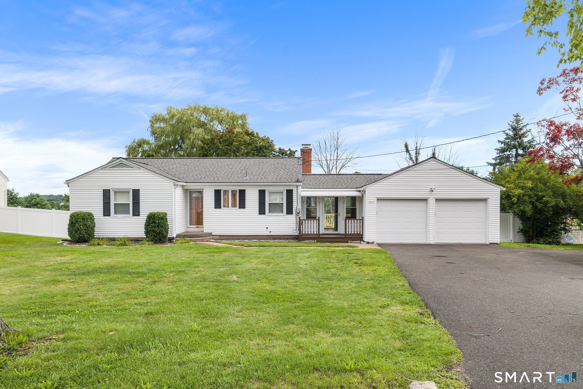 1412 North Street Suffield CT 06078