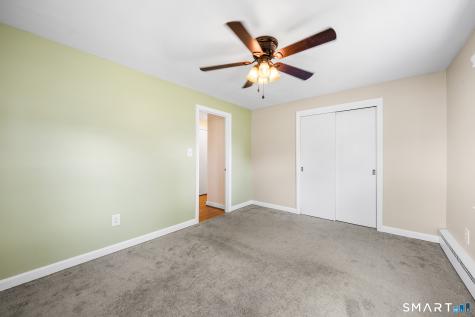 1412 North Street Suffield CT 06078