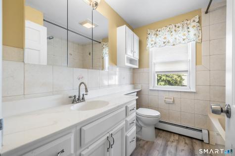 1412 North Street Suffield CT 06078