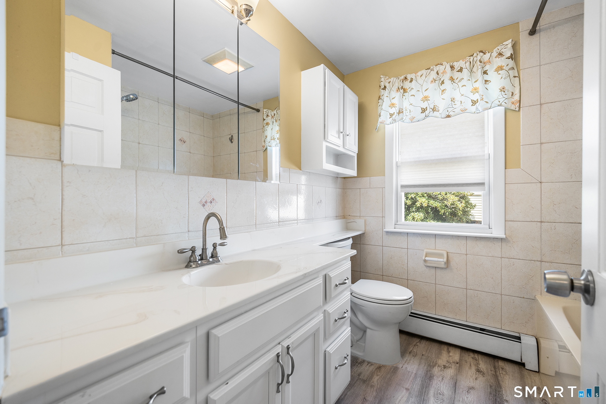 1412 North Street Suffield CT 06078