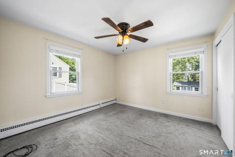 1412 North Street Suffield CT 06078