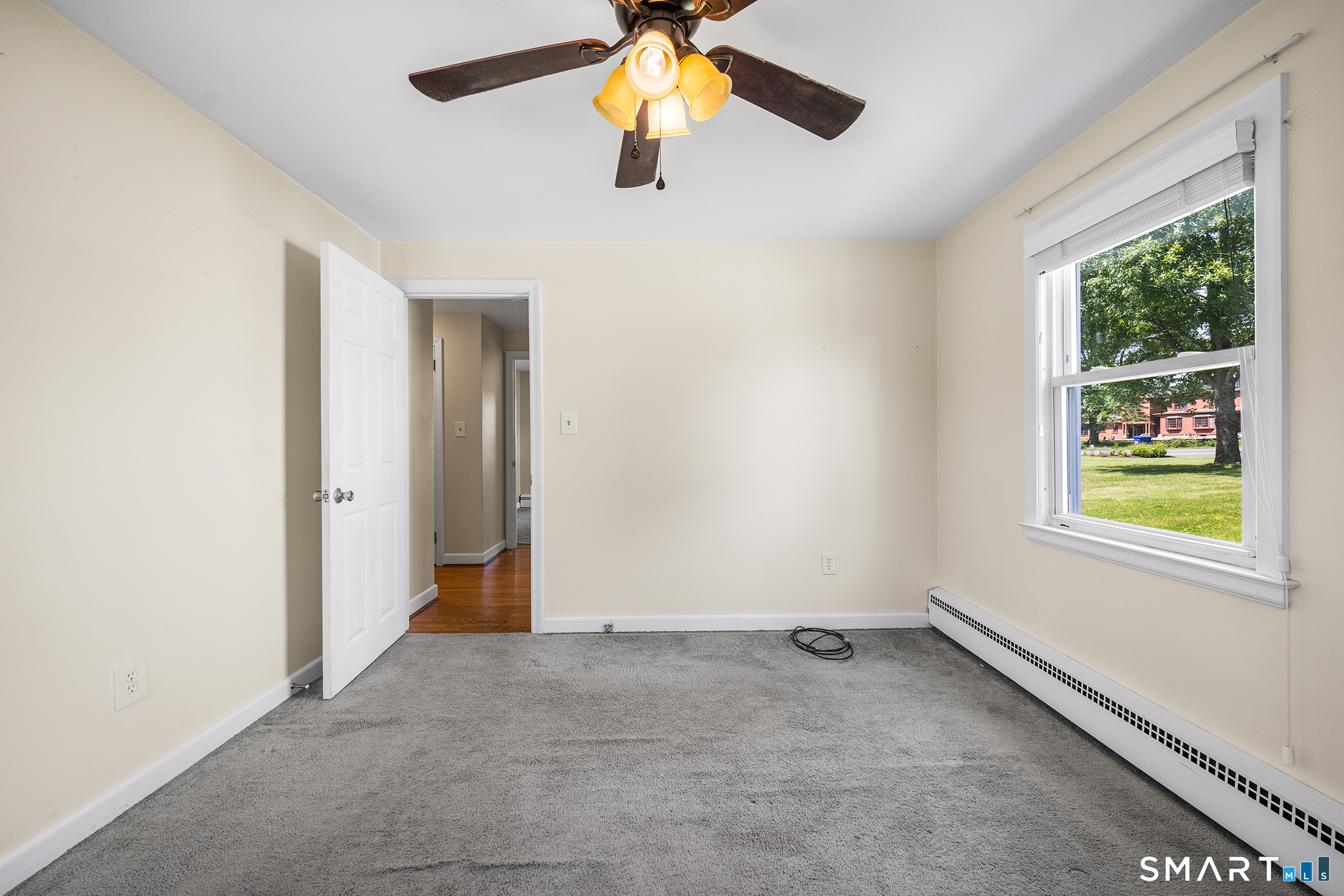 1412 North Street Suffield CT 06078