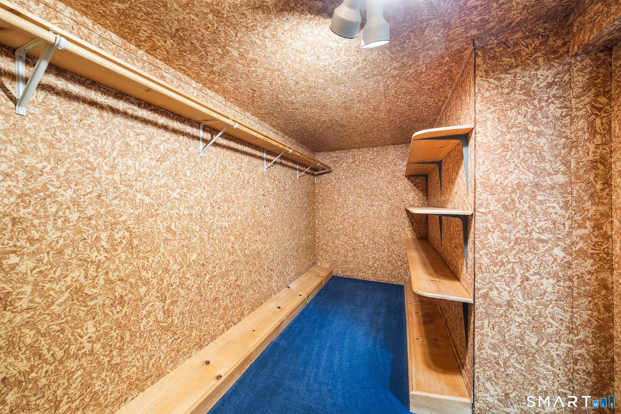 1412 North Street Suffield CT 06078