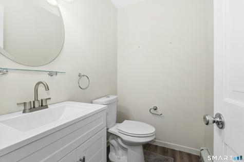 12 Heritage Drive Danbury CT 06811