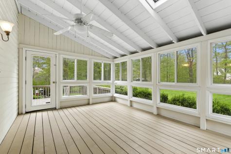 12 Heritage Drive Danbury CT 06811