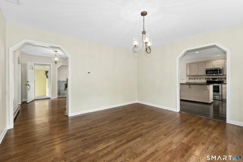 12 Heritage Drive Danbury CT 06811