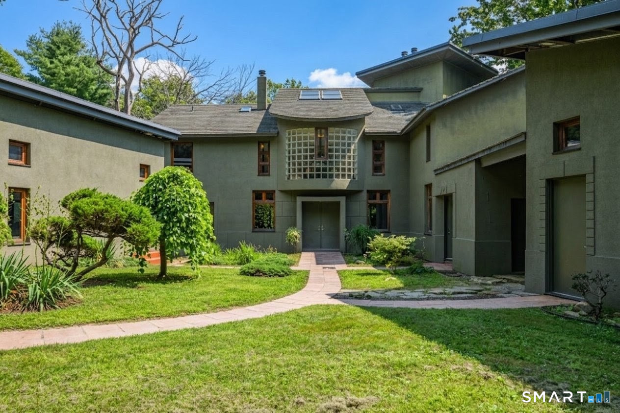 27 Ridge Road Canton CT 06019