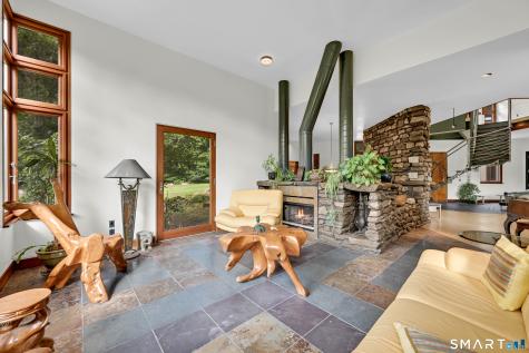 27 Ridge Road Canton CT 06019