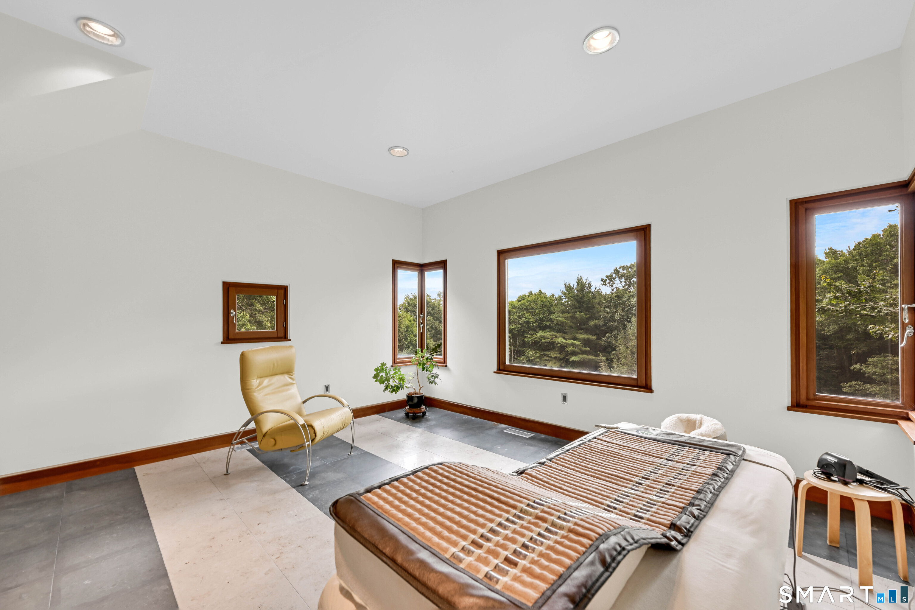 27 Ridge Road Canton CT 06019