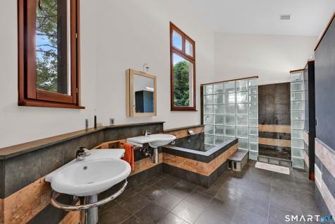 27 Ridge Road Canton CT 06019