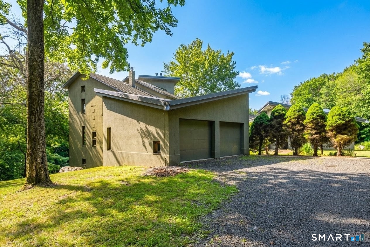 27 Ridge Road Canton CT 06019