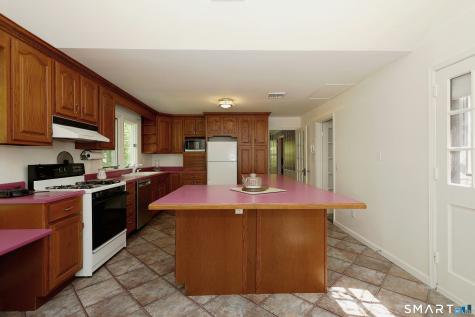 35 Deer Spring Road Redding CT 06896