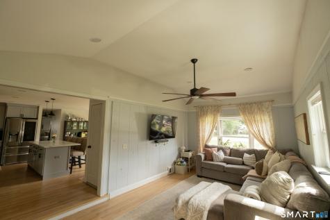 213 Robin Lane Cheshire CT 06410