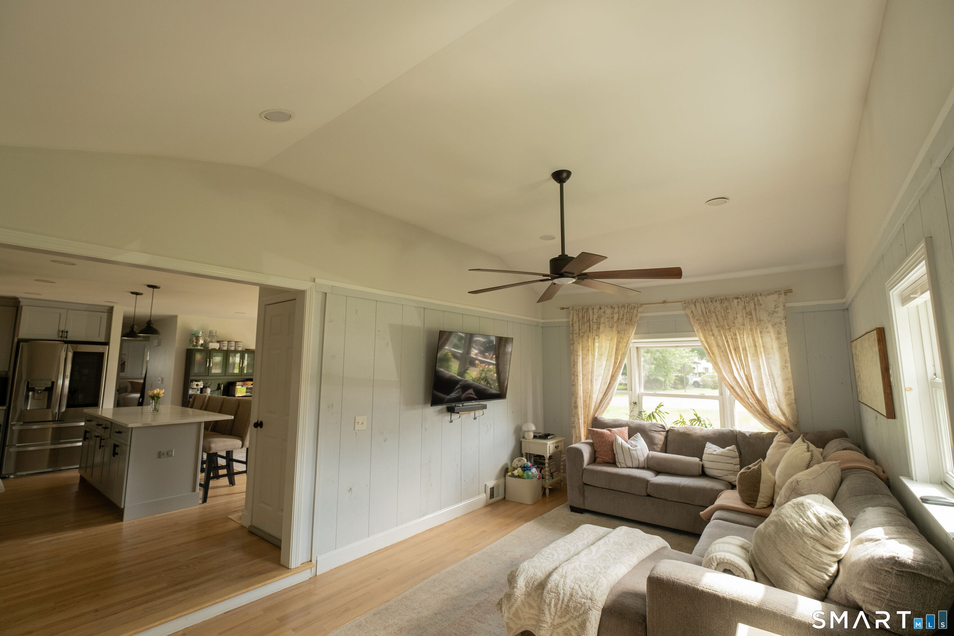 213 Robin Lane Cheshire CT 06410