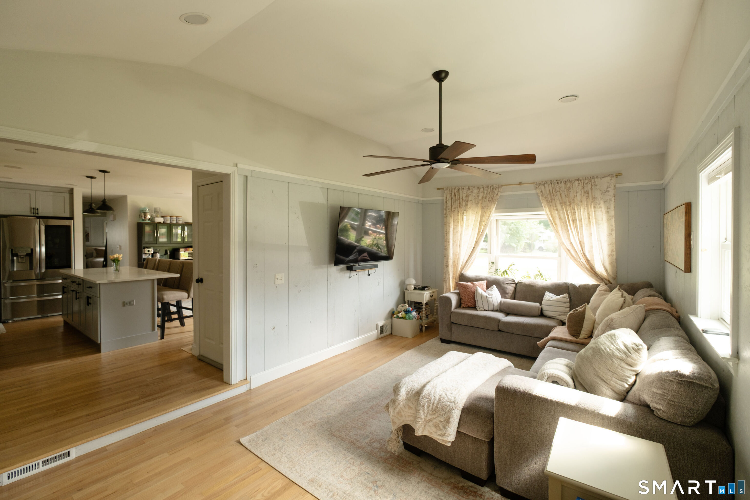 213 Robin Lane Cheshire CT 06410