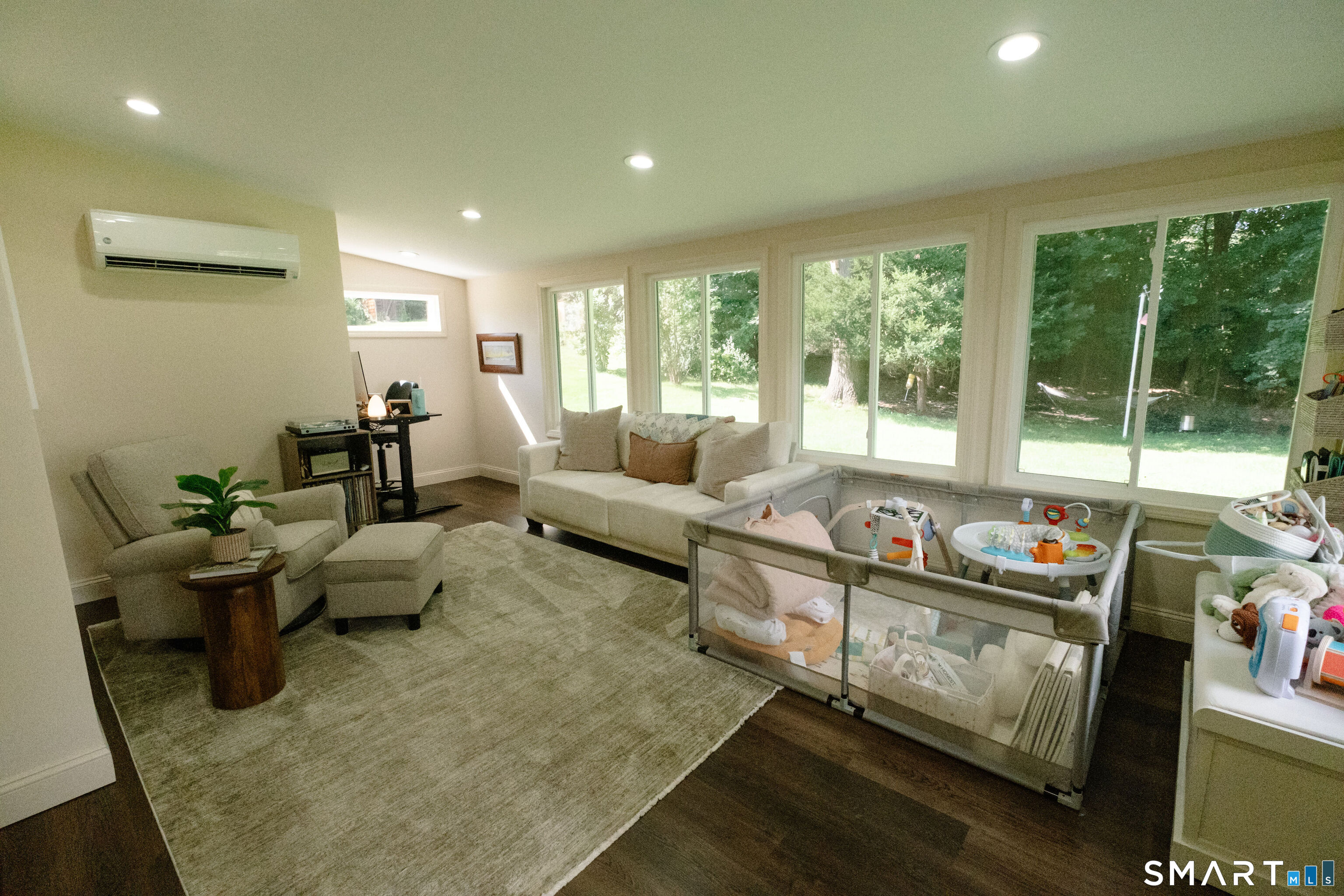 213 Robin Lane Cheshire CT 06410