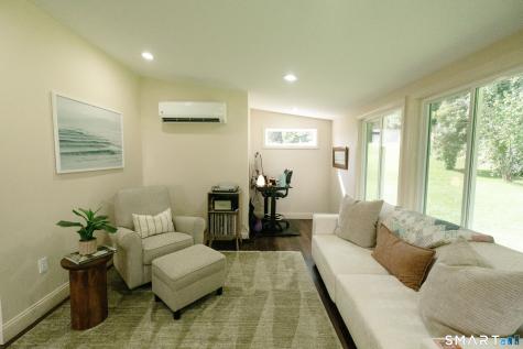 213 Robin Lane Cheshire CT 06410