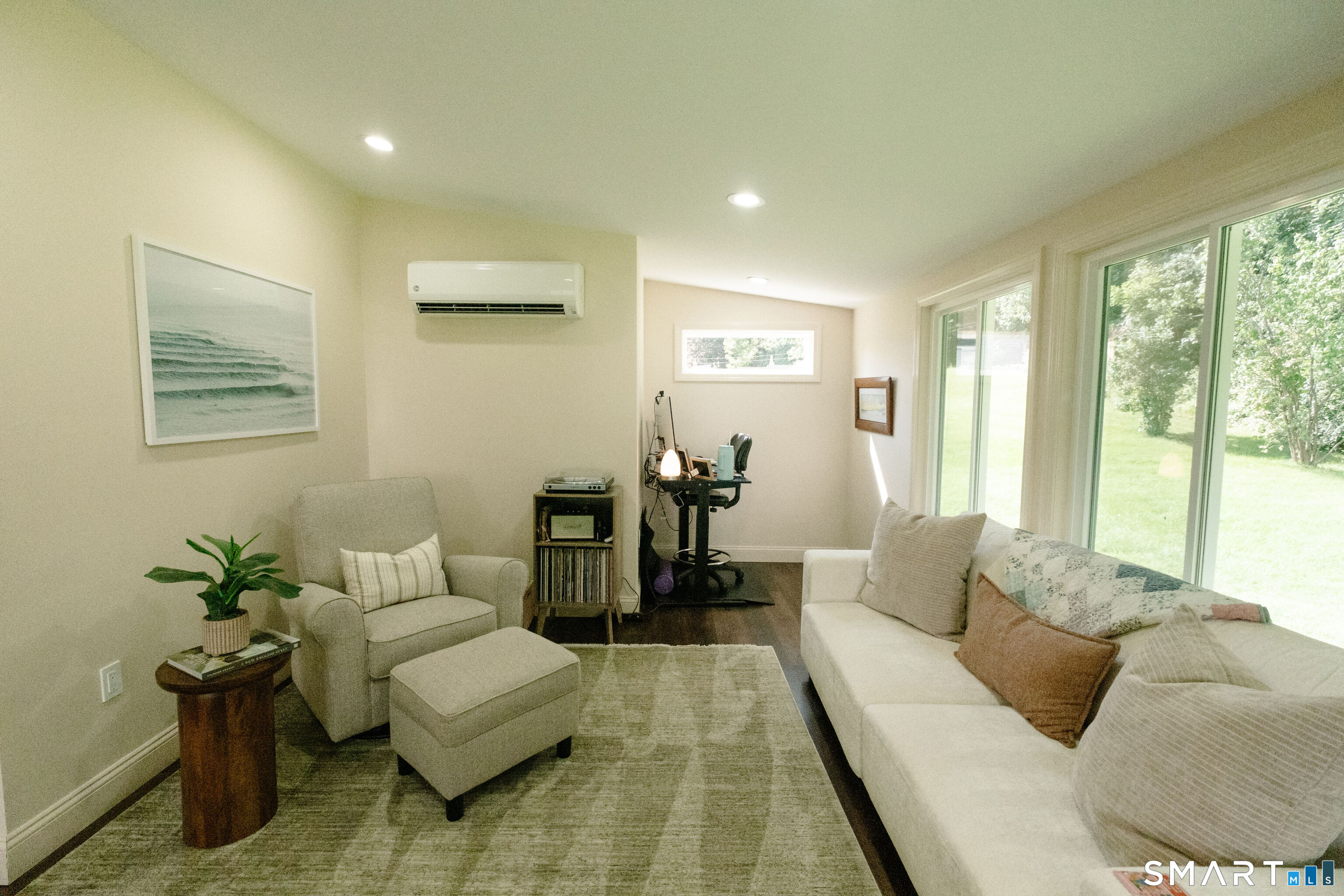 213 Robin Lane Cheshire CT 06410