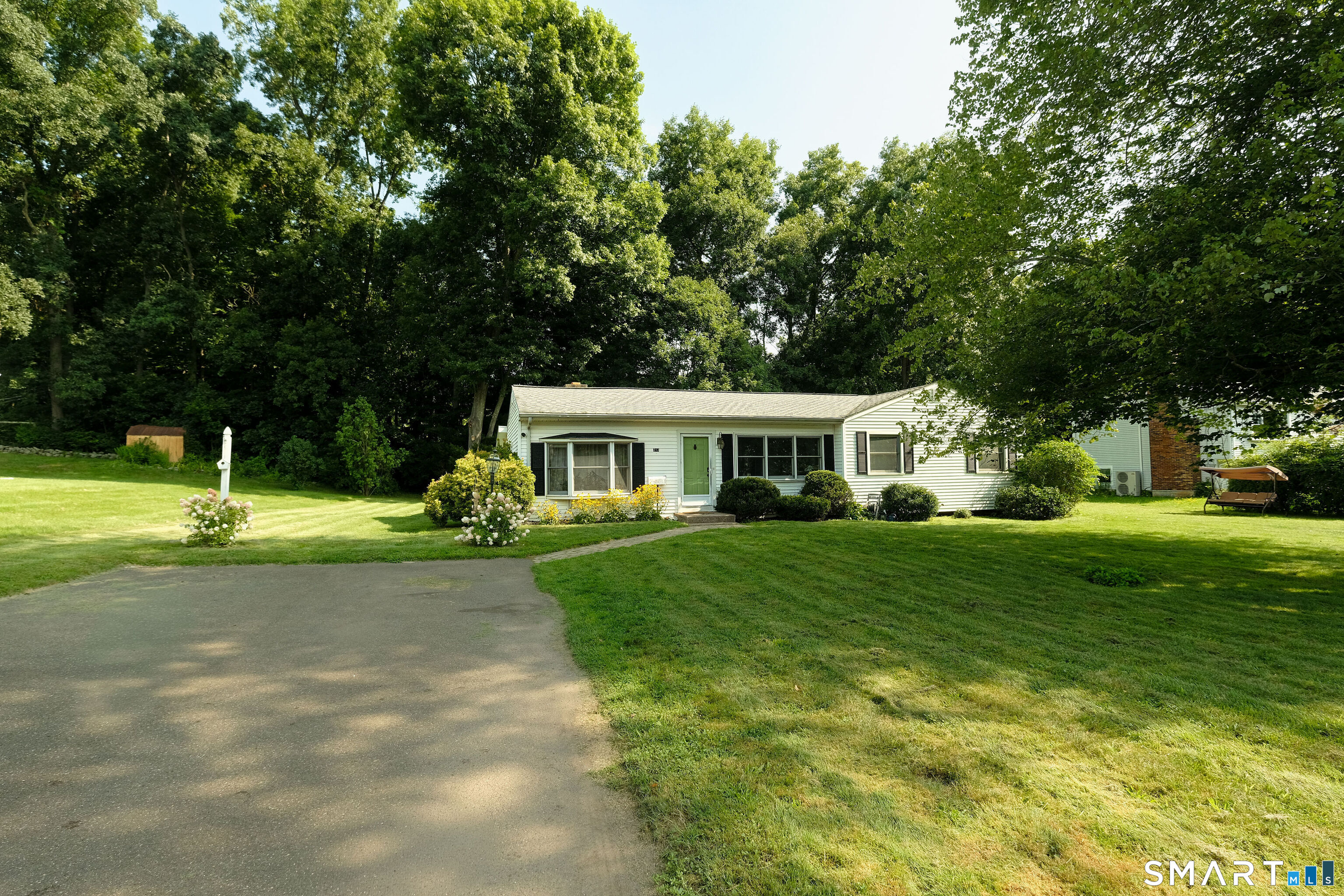 213 Robin Lane Cheshire CT 06410