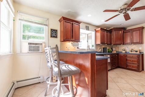 92 New Road Plainfield CT 06354