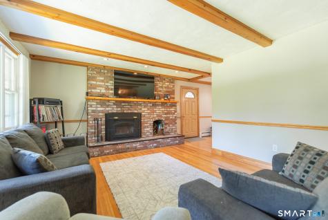 92 New Road Plainfield CT 06354