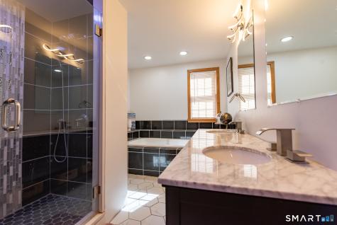 92 New Road Plainfield CT 06354