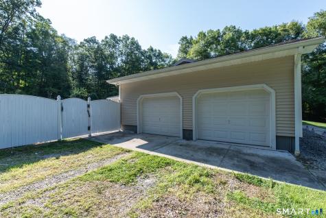 92 New Road Plainfield CT 06354
