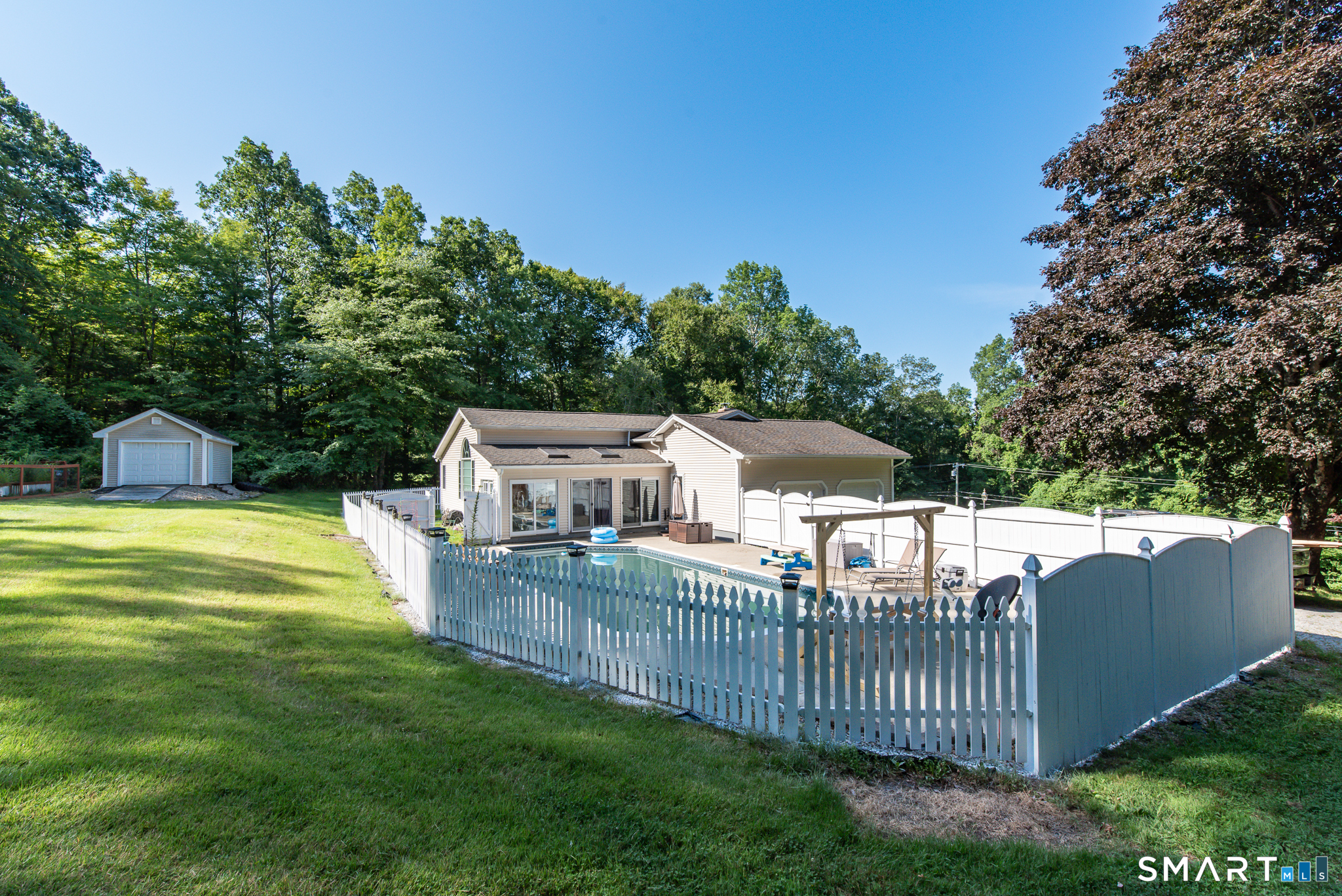 92 New Road Plainfield CT 06354