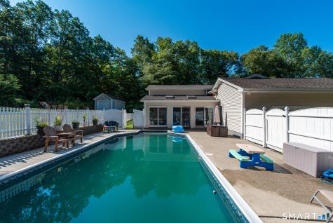 92 New Road Plainfield CT 06354