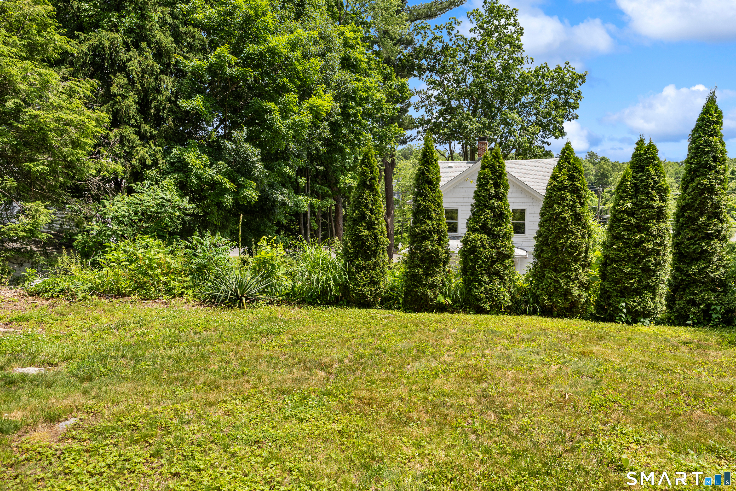 80 Briar Cliff Avenue Waterbury CT 06708