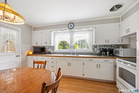 80 Briar Cliff Avenue Waterbury CT 06708